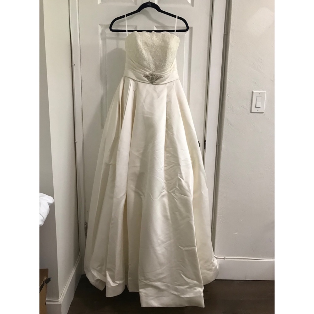 San Patrick Wedding Dress
